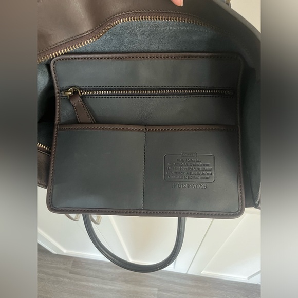 XL coach bleecker legacy tote bag all leather 70725 - Picture 2 of 7